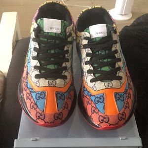 Gucci sneakers